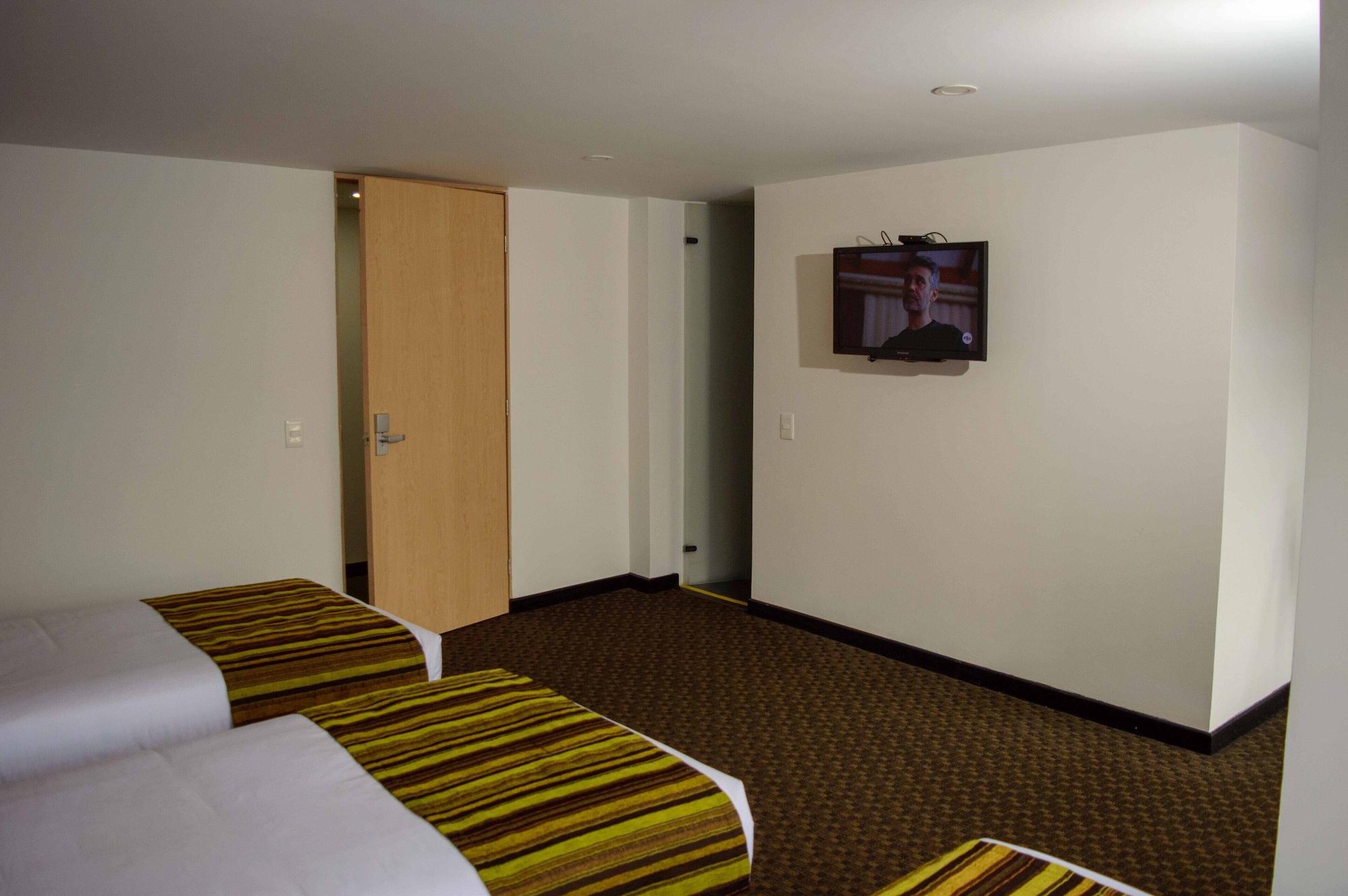Hotel Confort Castellana 95 Bogotá Esterno foto