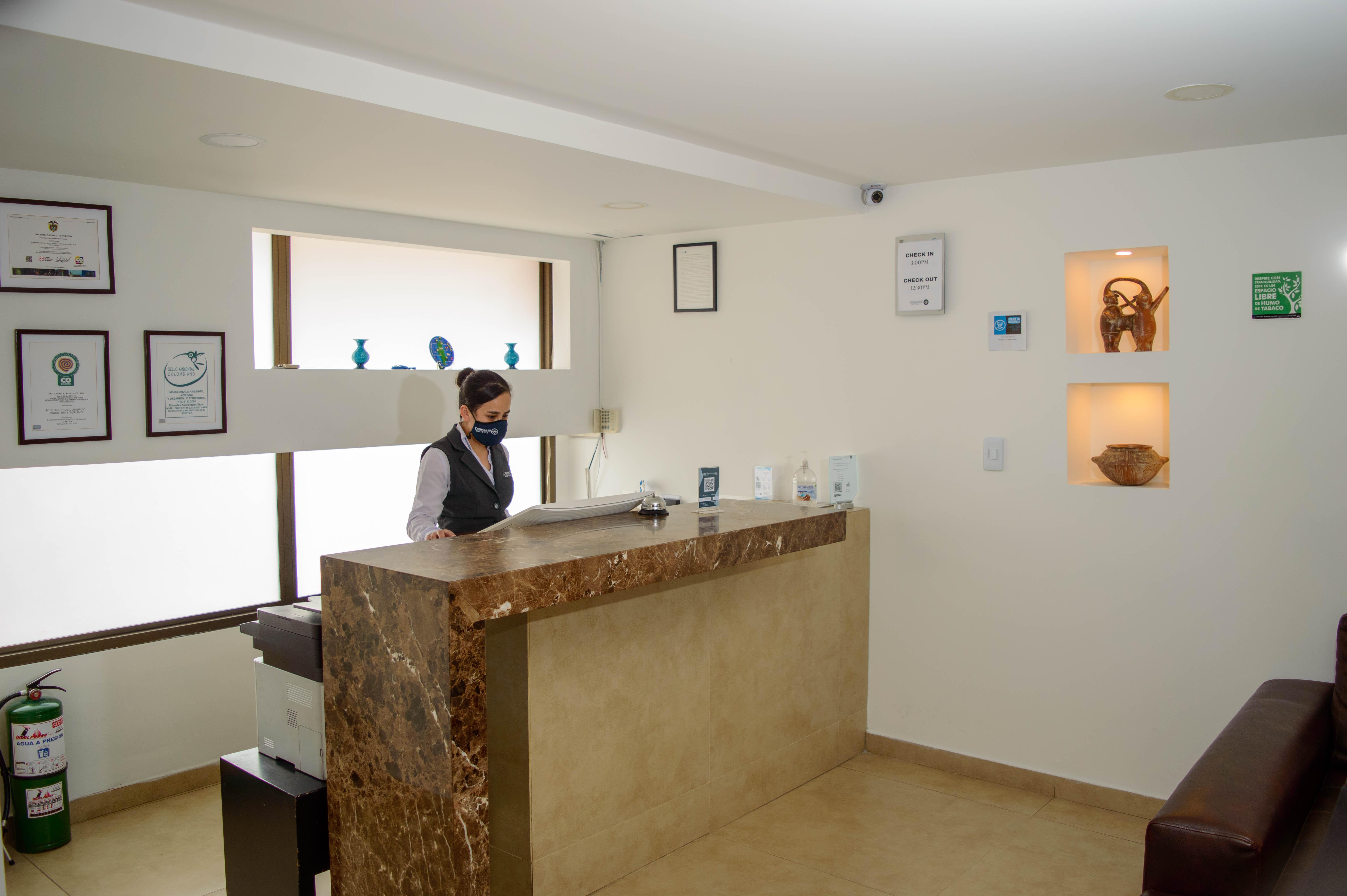 Hotel Confort Castellana 95 Bogotá Esterno foto