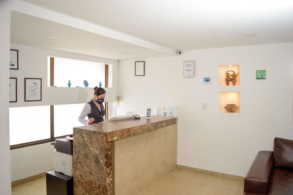 Hotel Confort Castellana 95 Bogotá Esterno foto