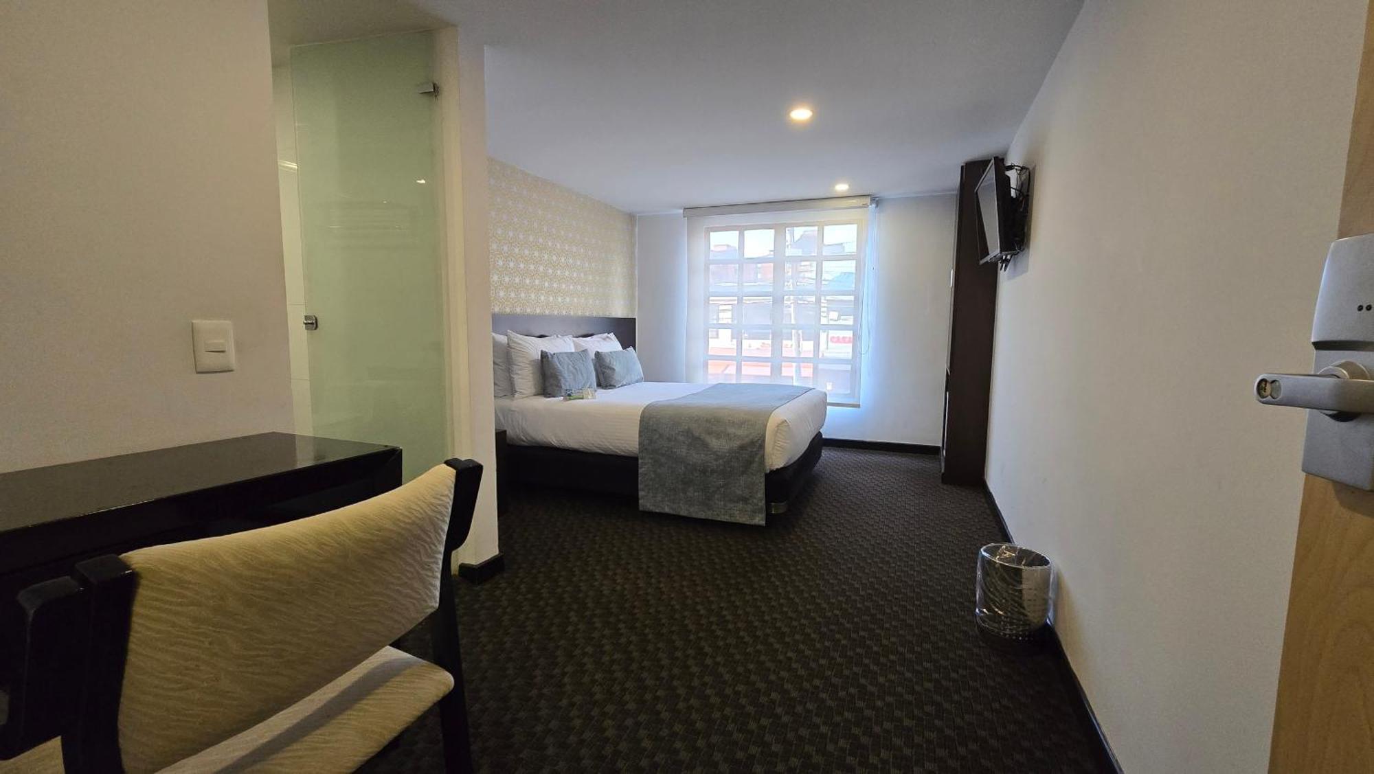 Hotel Confort Castellana 95 Bogotá Esterno foto