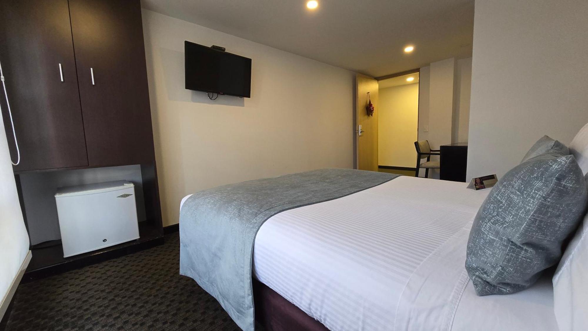 Hotel Confort Castellana 95 Bogotá Esterno foto